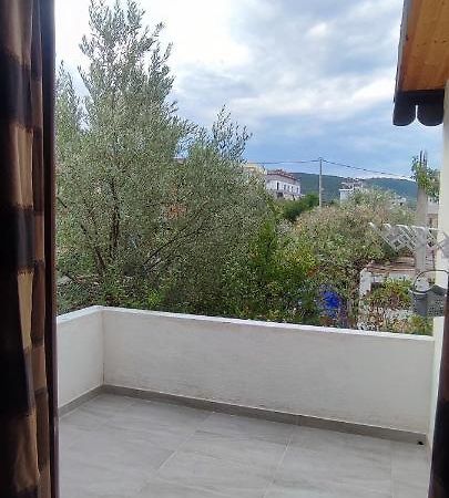Aleks Holiday Rooms Ksamil Exteriér fotografie