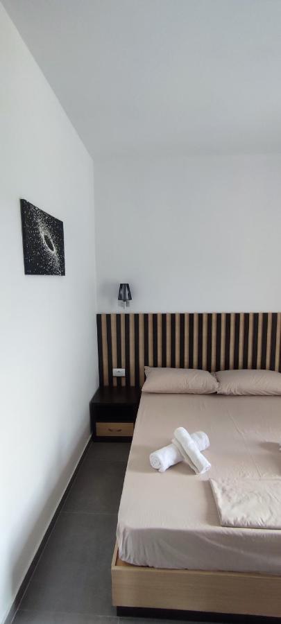 Aleks Holiday Rooms Ksamil Exteriér fotografie